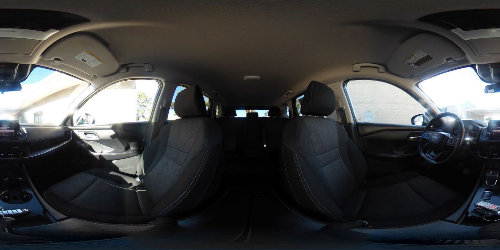 Used 2025 Nissan Rogue SV image 44