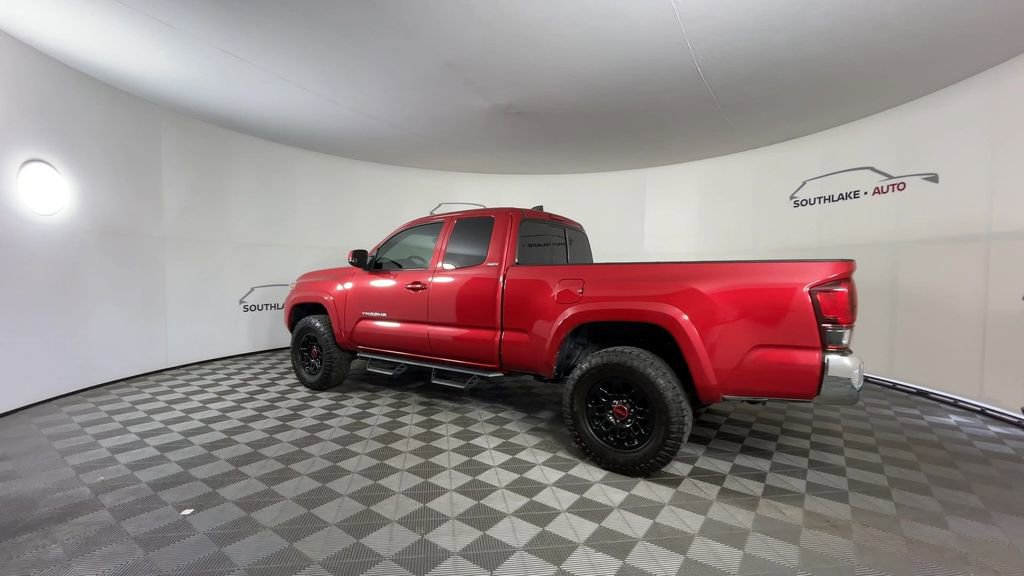 Used 2023 Toyota Tacoma SR5 w/ SR5 Appearance Package RWD image 6