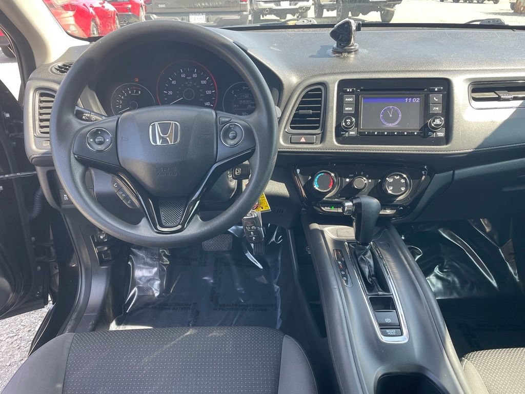 Used 2019 Honda HR-V LX image 4
