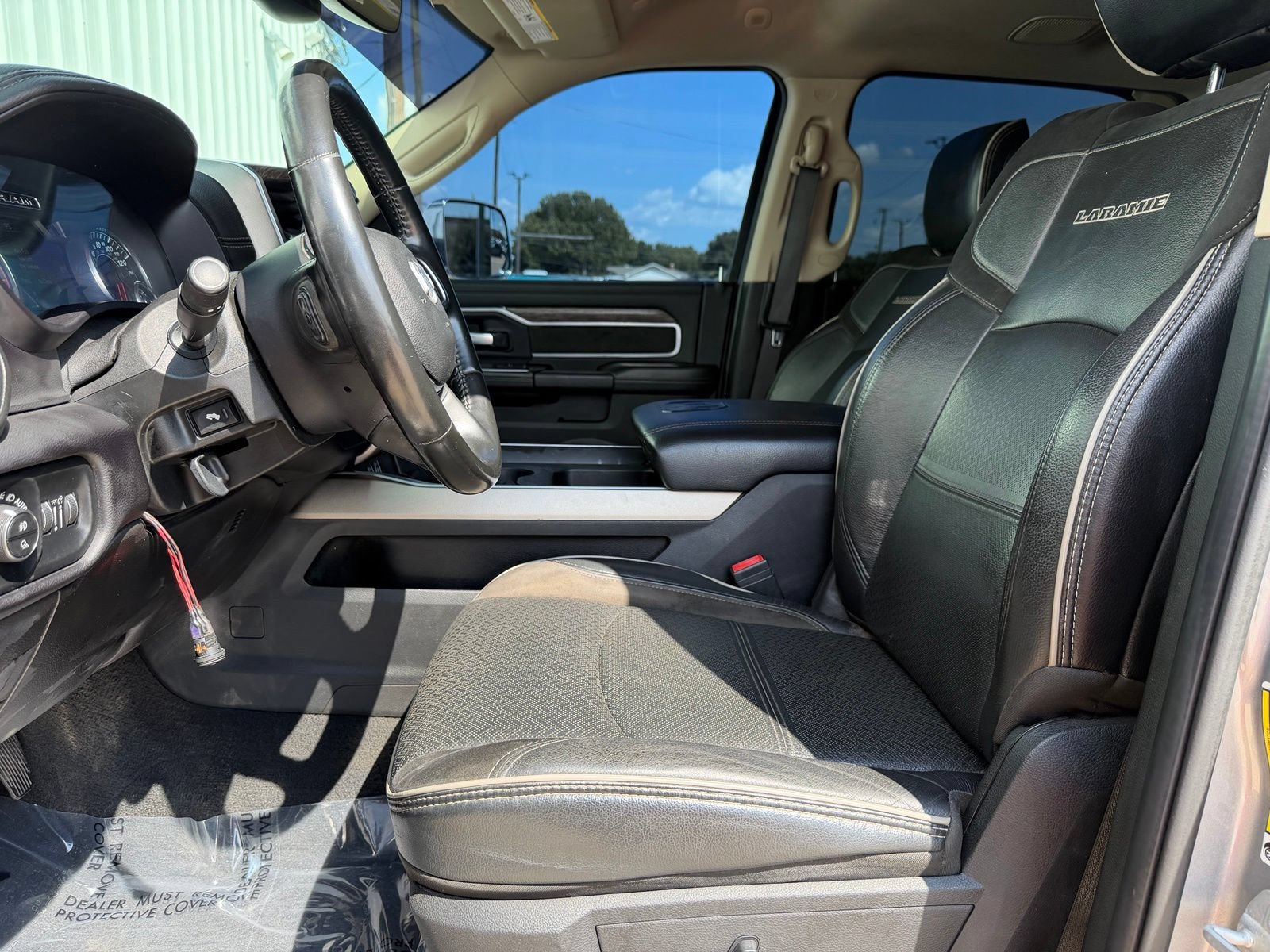 Used 2021 RAM 3500 Laramie AWD/4WD image 18