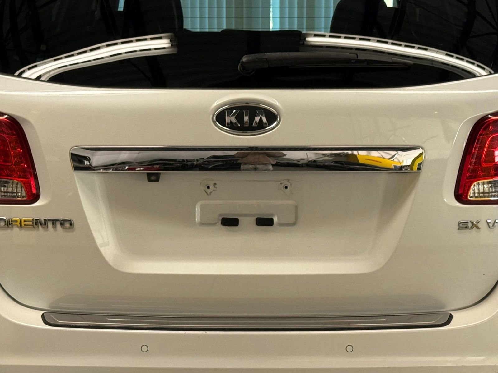 Used 2012 Kia Sorento SX w/ SX Premium Pkg image 11