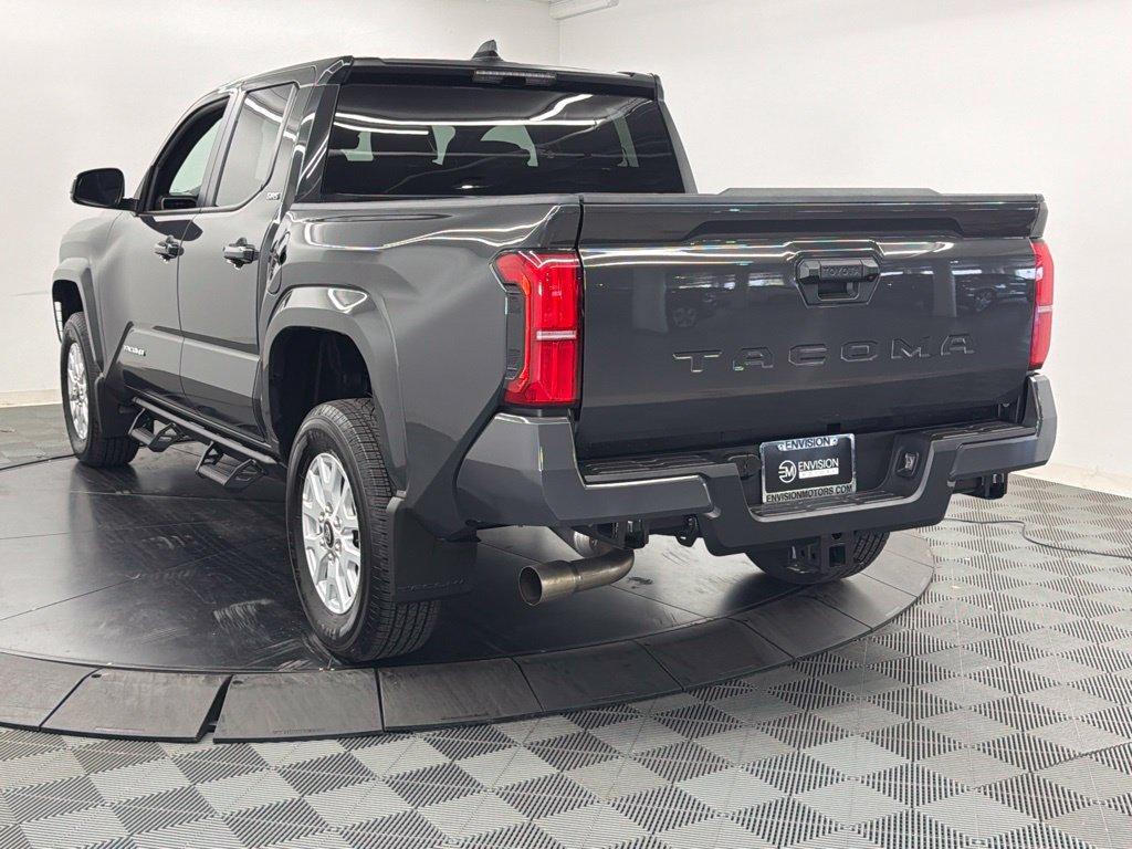 Used 2026 Toyota Tacoma SR5 RWD image 12