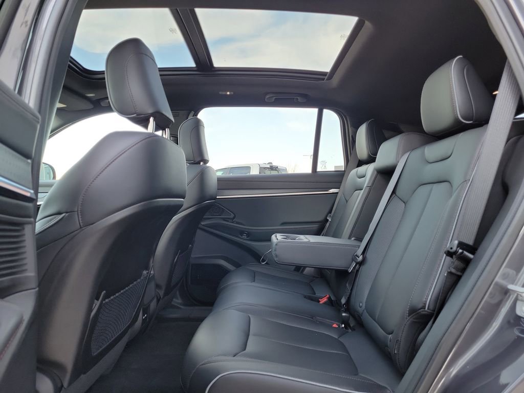 New 2025 Jeep Wagoneer S Limited AWD/4WD image 12