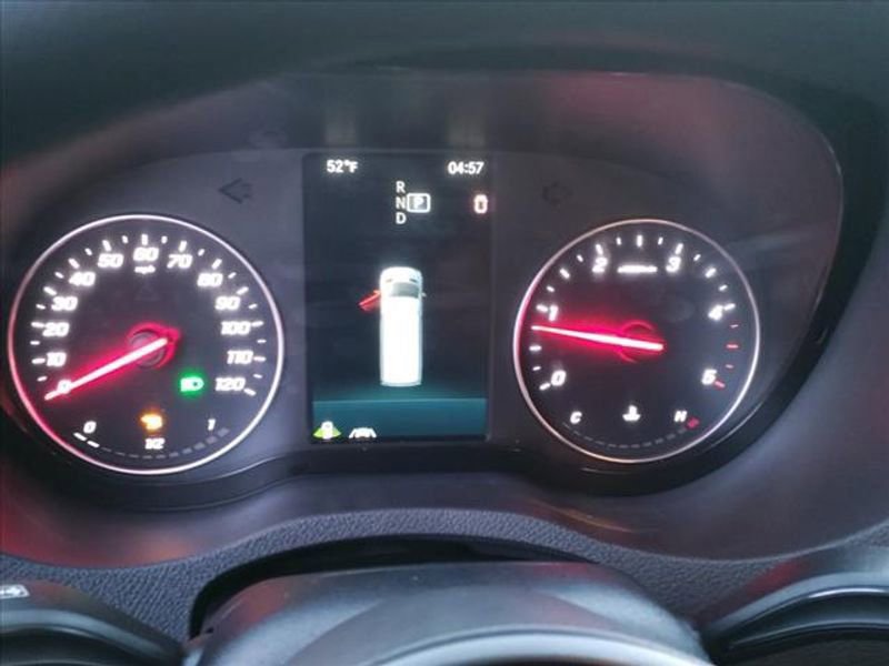 Used 2024 Mercedes-Benz Sprinter 2500 image 16