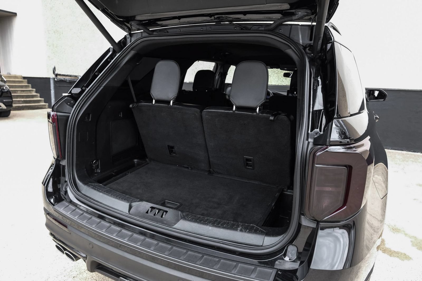 Used 2021 Ford Explorer ST w/ Equipment Group 401A AWD/4WD image 58