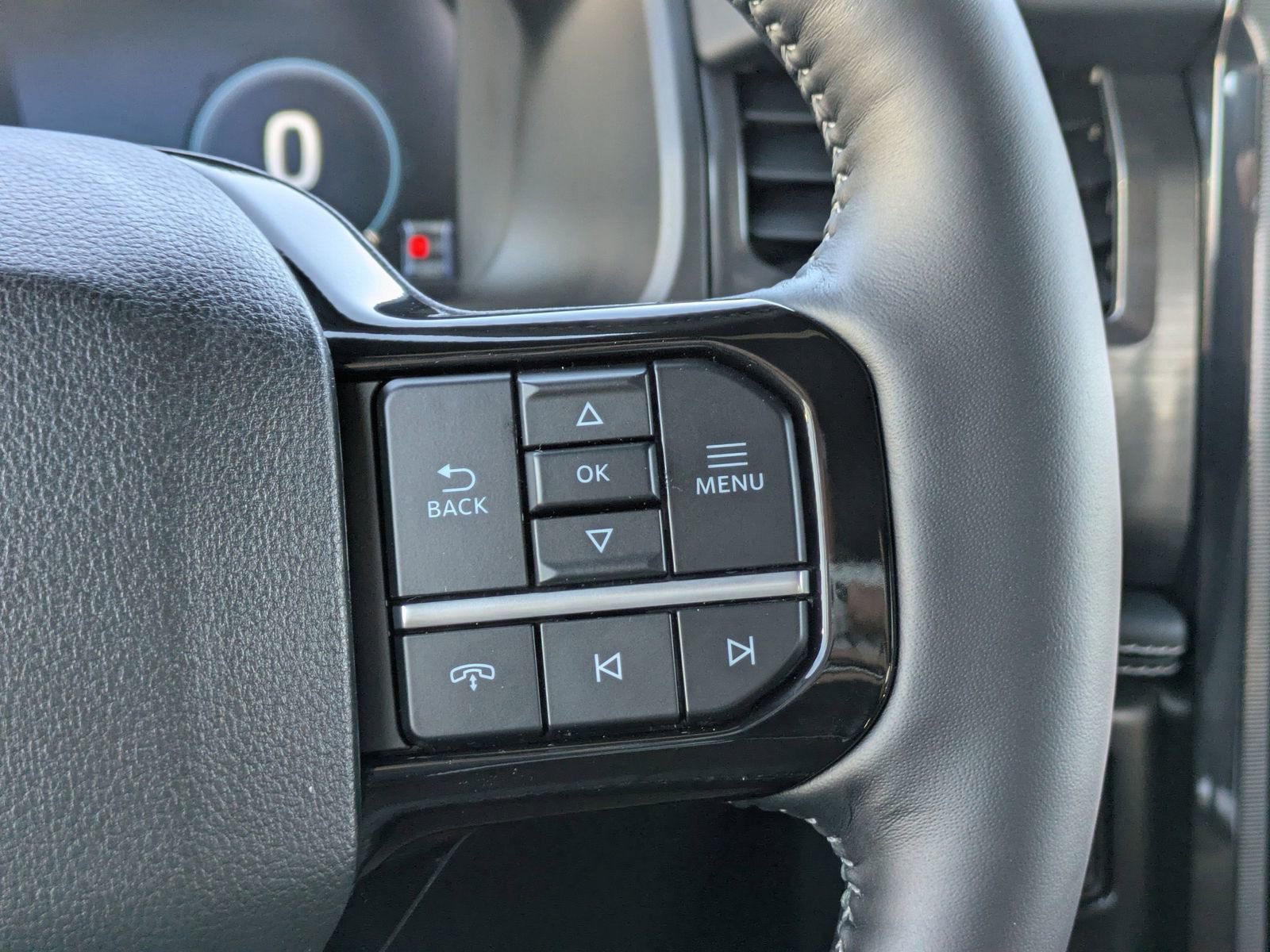 New 2025 Ford F150 Lightning Platinum AWD/4WD image 30