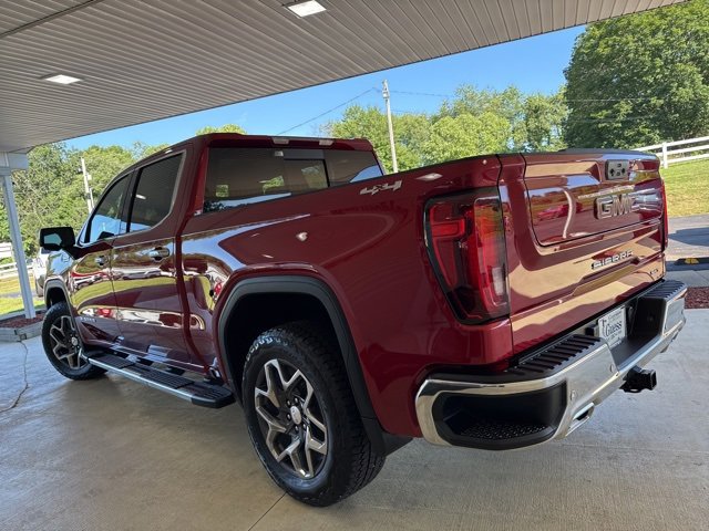 New 2025 GMC Sierra 1500 SLT w/ SLT Premium Package image 9
