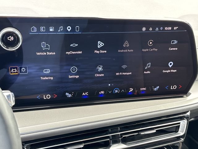 Used 2026 Chevrolet Traverse LT FWD image 26
