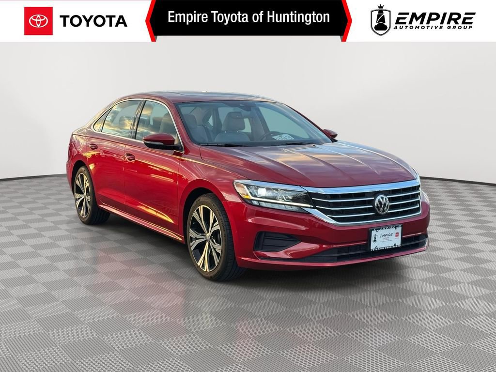 Used 2022 Volkswagen Passat 2.0T SE image 1