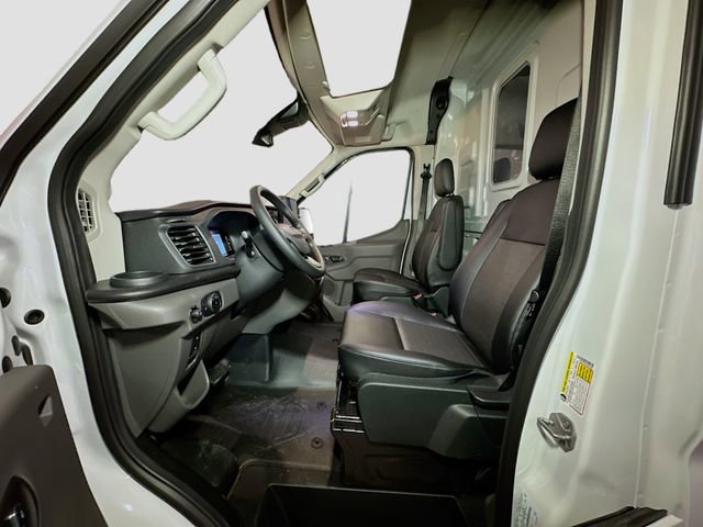 New 2026 Ford Transit 250 148 Medium Roof w/ Load Area Protection Package image 14