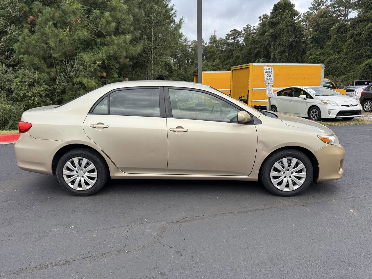 Used 2012 Toyota Corolla LE image 6