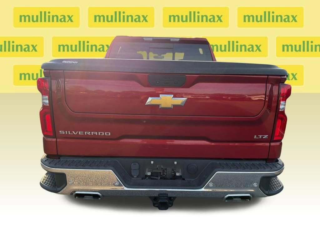 Used 2021 Chevrolet Silverado 1500 LTZ w/ Z71 Off-Road Package image 8
