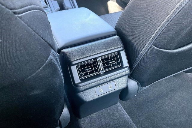 Certified 2025 Honda Accord SE image 10