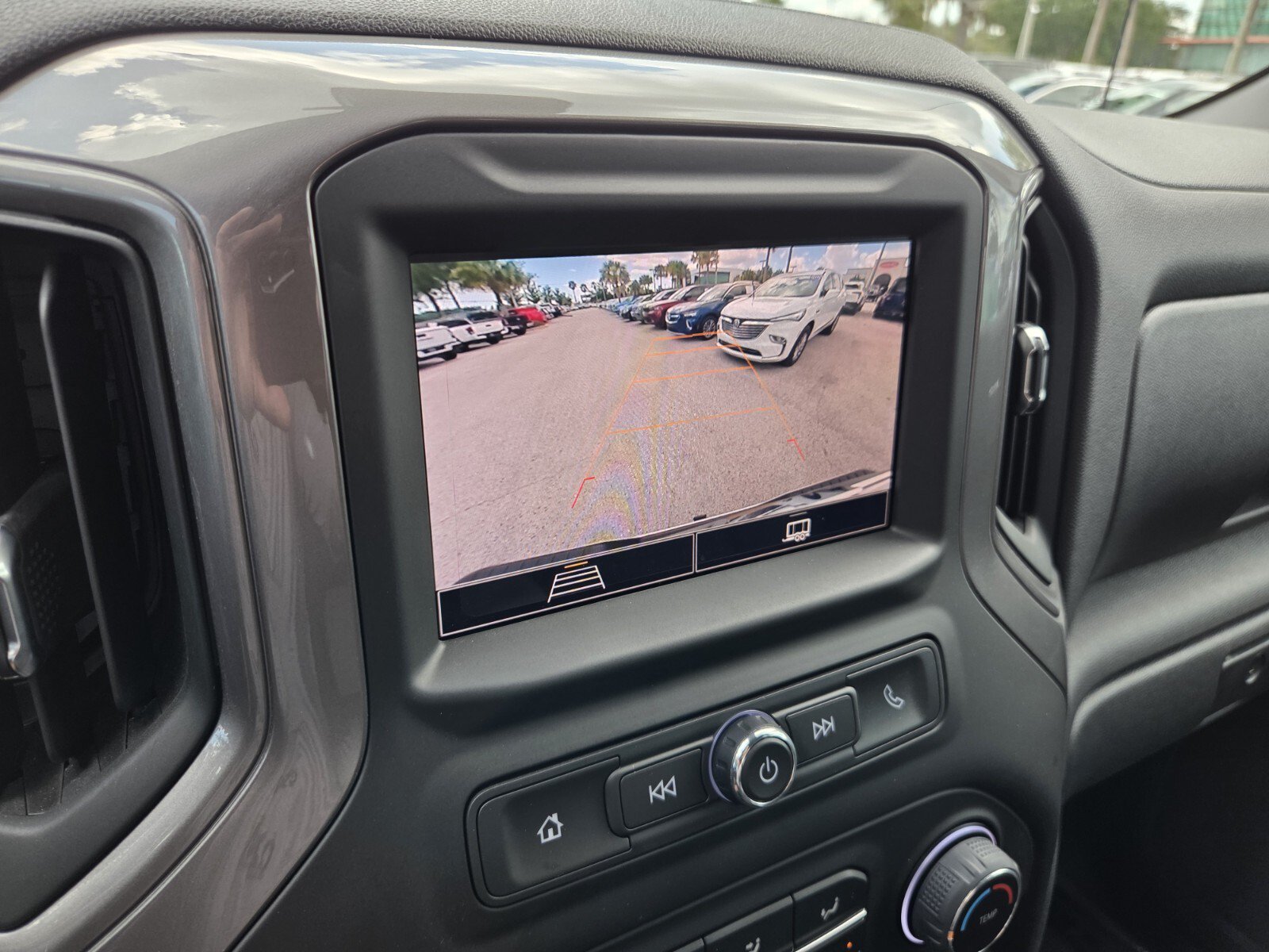 Used 2023 Chevrolet Silverado 1500 Custom RWD image 32