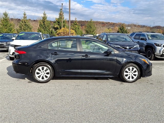 Certified 2024 Toyota Corolla LE image 7