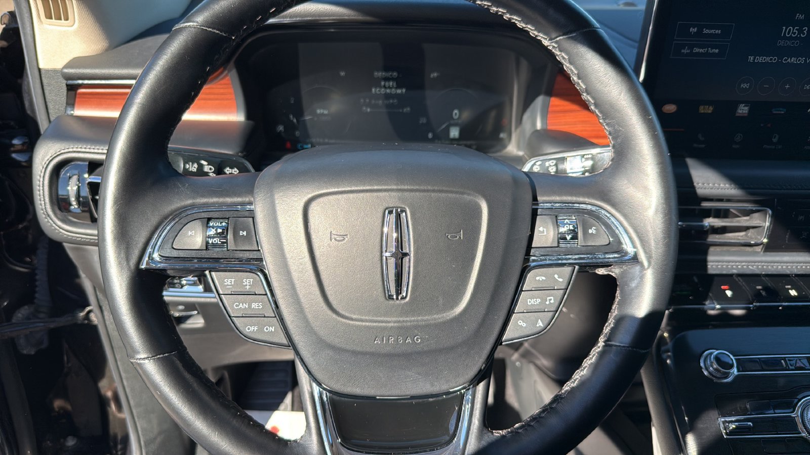 Used 2023 Lincoln Nautilus Reserve w/ Monochromatic Package AWD/4WD image 14