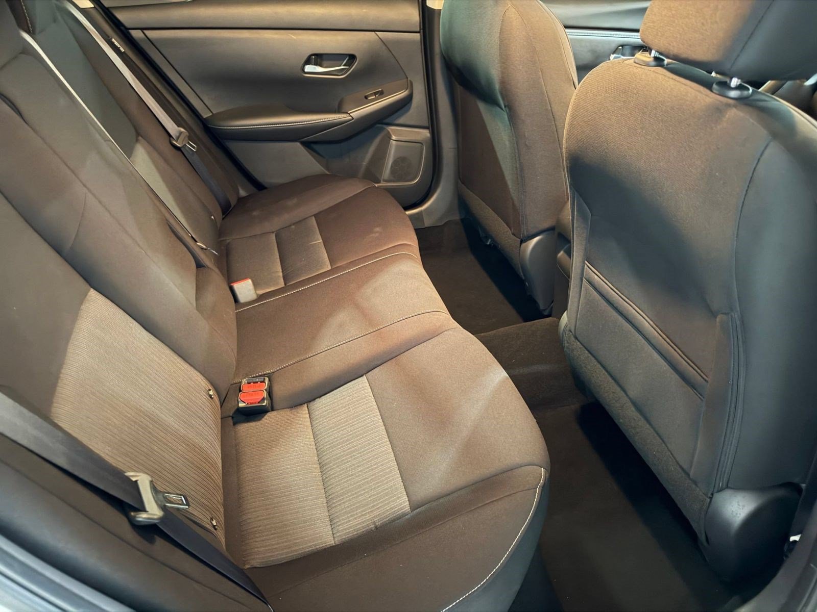Used 2022 Nissan Sentra SV FWD image 35