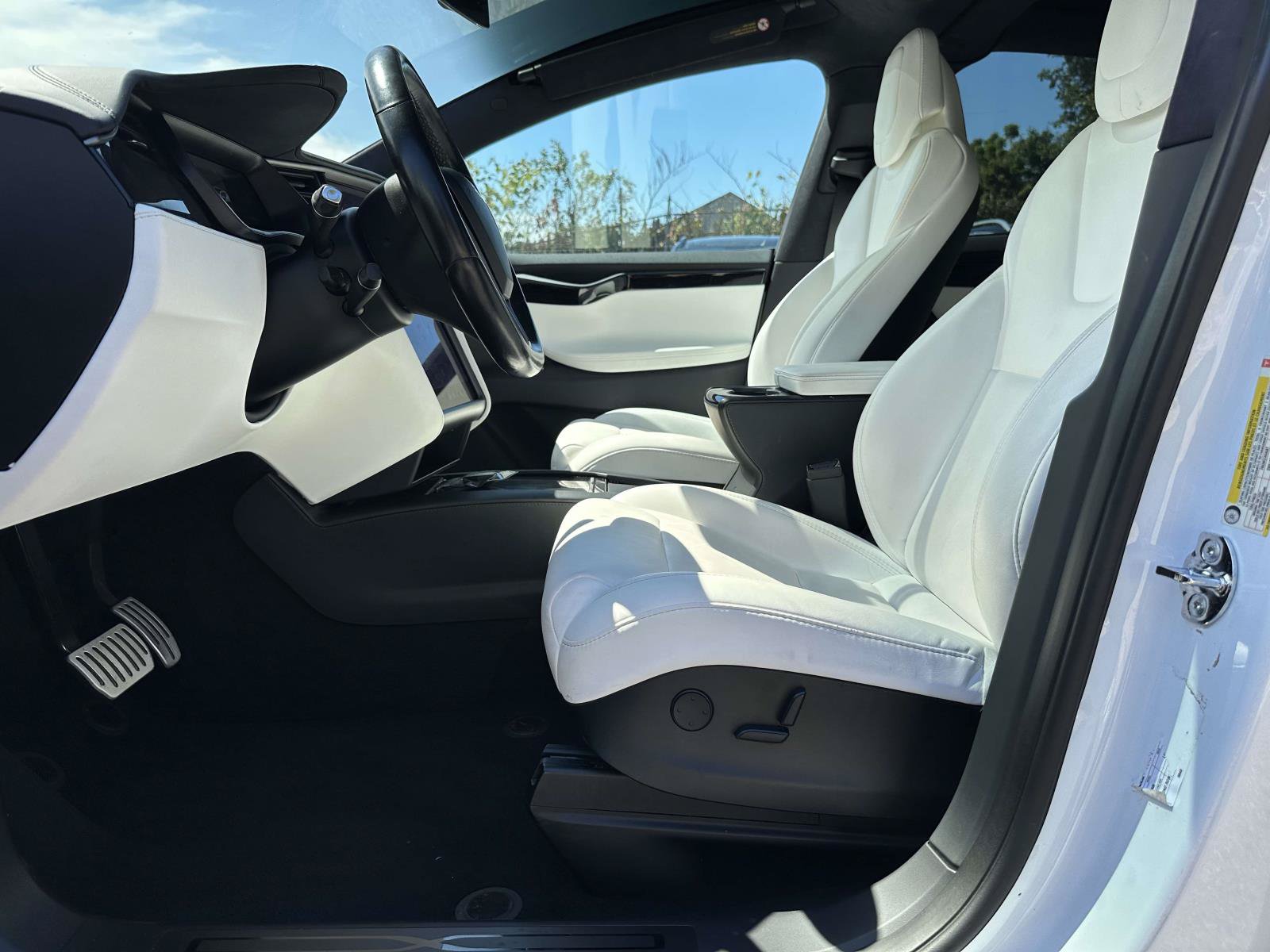 Used 2019 Tesla Model X Long Range AWD/4WD image 15