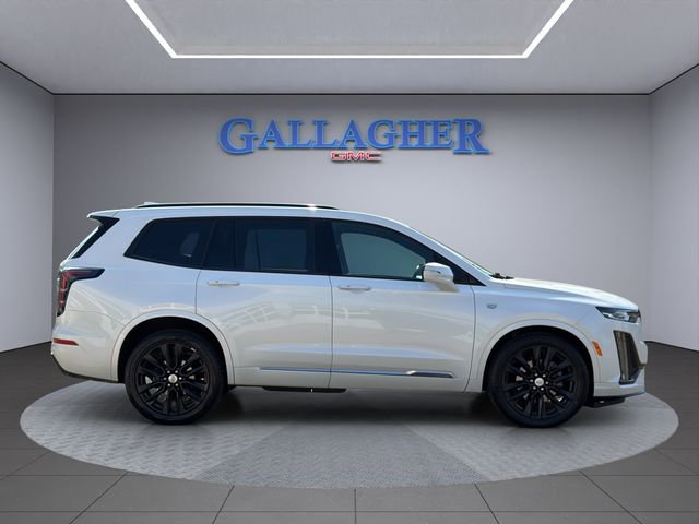 Used 2021 Cadillac XT6 Sport image 3