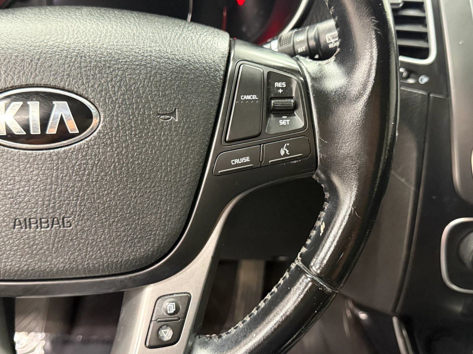 Used 2014 Kia Sorento EX w/ EX V6 Touring Package AWD/4WD image 30