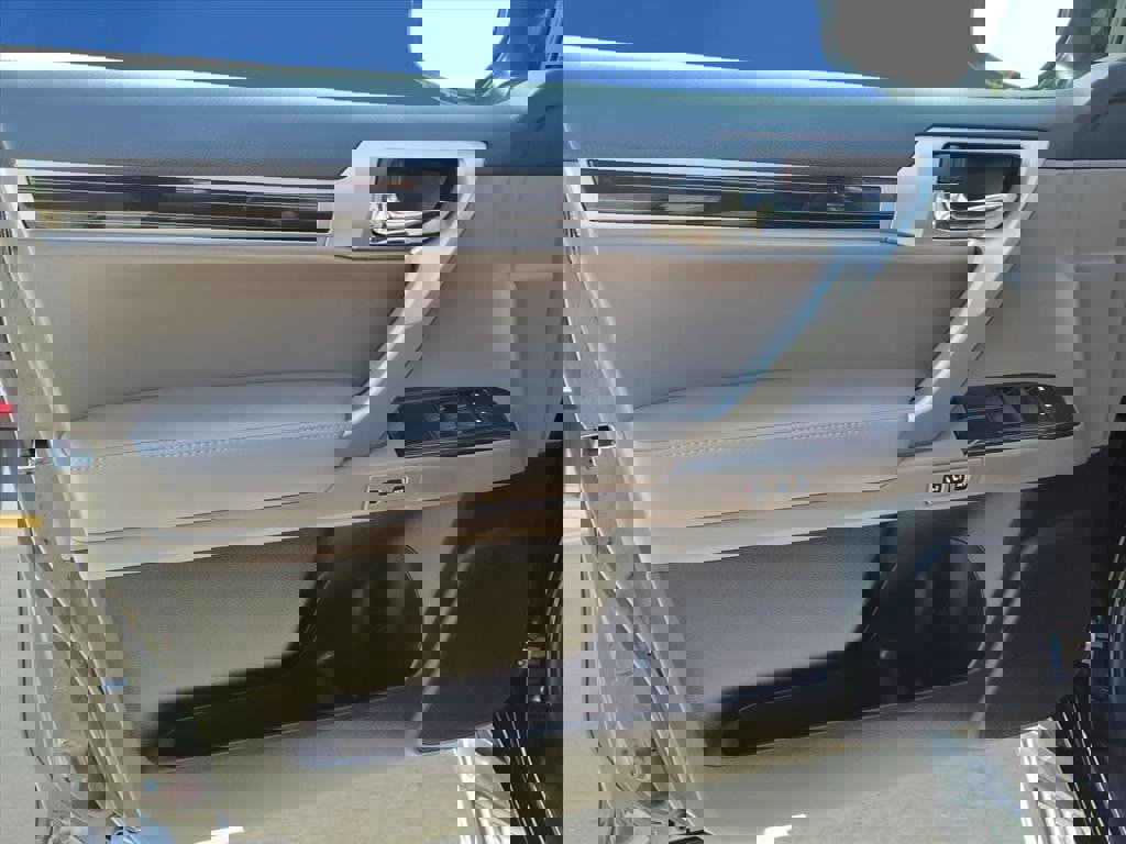 Used 2020 Lexus GX 460 Premium image 13