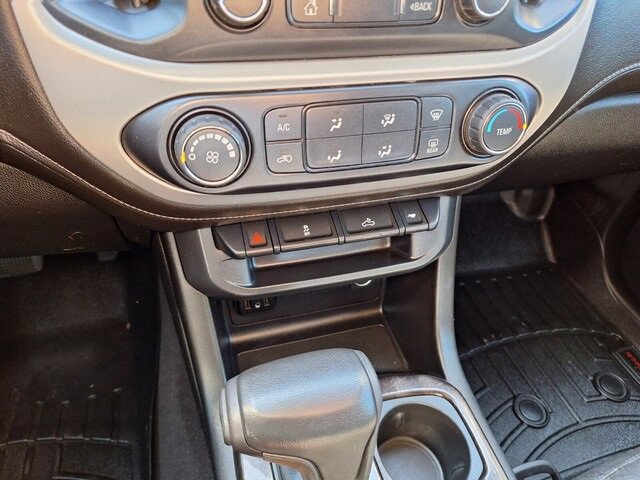 Used 2019 GMC Canyon SLE image 13