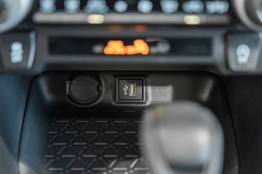 Certified 2025 Toyota RAV4 XLE AWD/4WD image 21