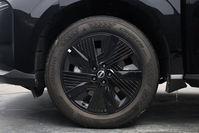 Certified 2025 Nissan Murano SV w/ Cargo Package image 8