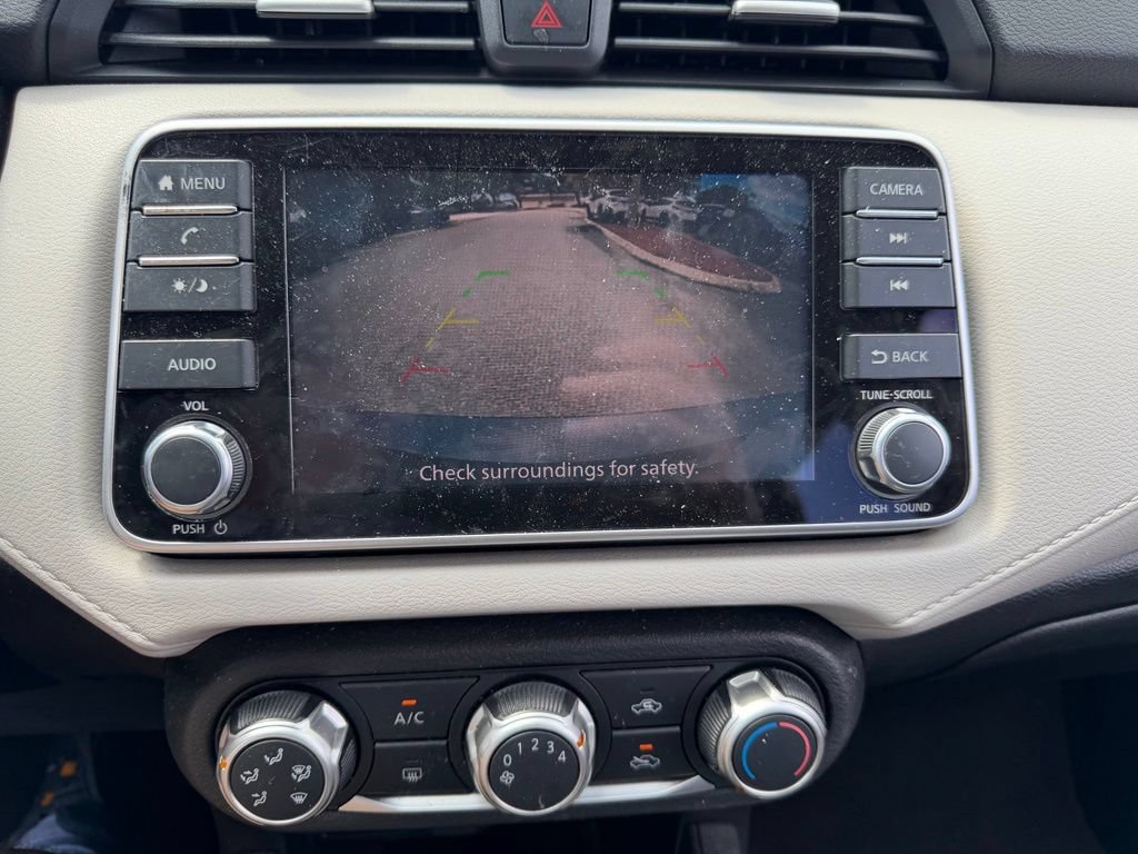 Used 2021 Nissan Versa SV FWD image 28