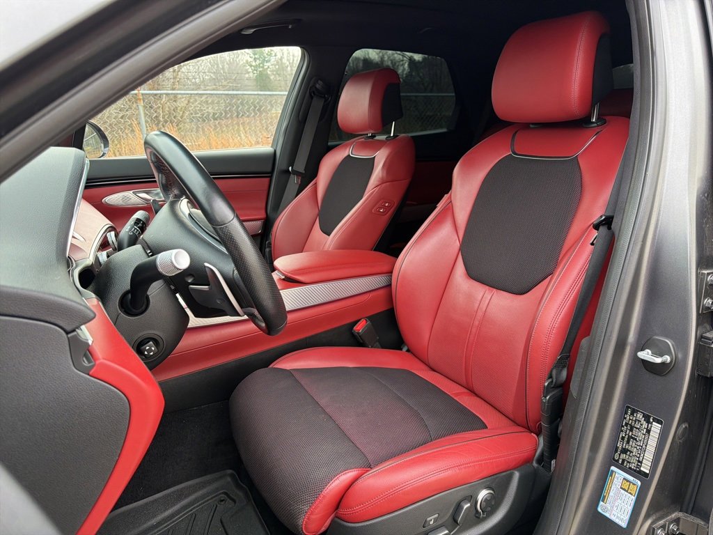 Used 2023 Genesis GV70 3.5T Sport w/ Cargo Package image 24