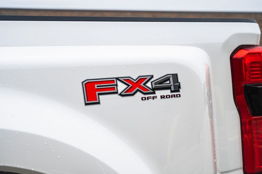 Used 2025 Ford F450 Platinum w/ FX4 Off-Road Package AWD/4WD image 10