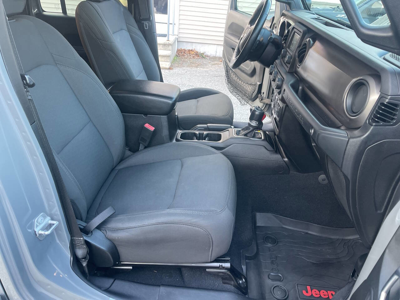 Used 2018 Jeep Wrangler Unlimited Sport S image 20