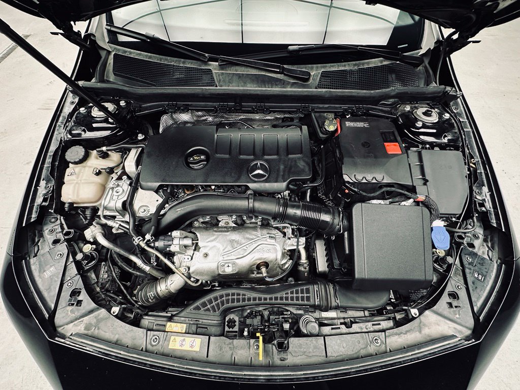 Used 2022 Mercedes-Benz CLA 250 4MATIC image 44