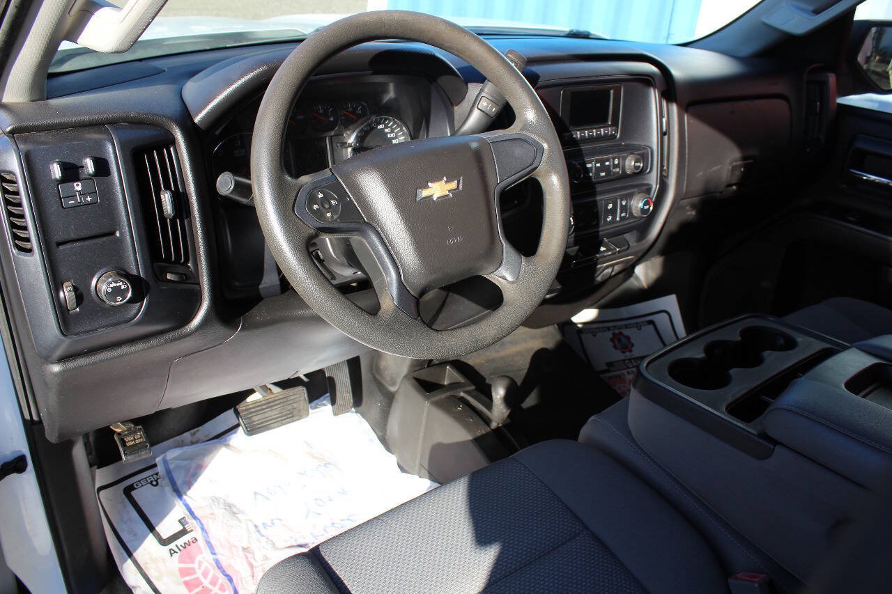 Used 2015 Chevrolet Silverado 2500 W/T AWD/4WD image 10