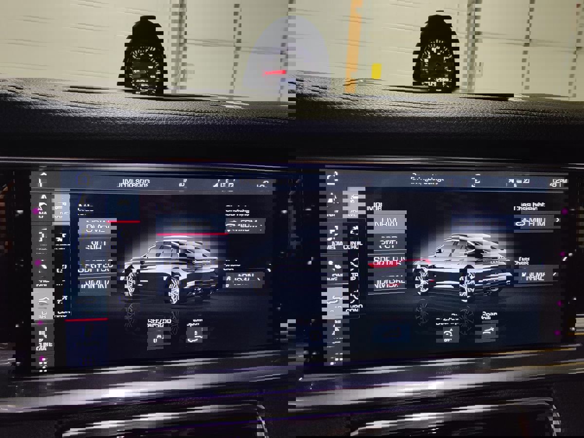 Used 2018 Porsche Panamera 4S image 41