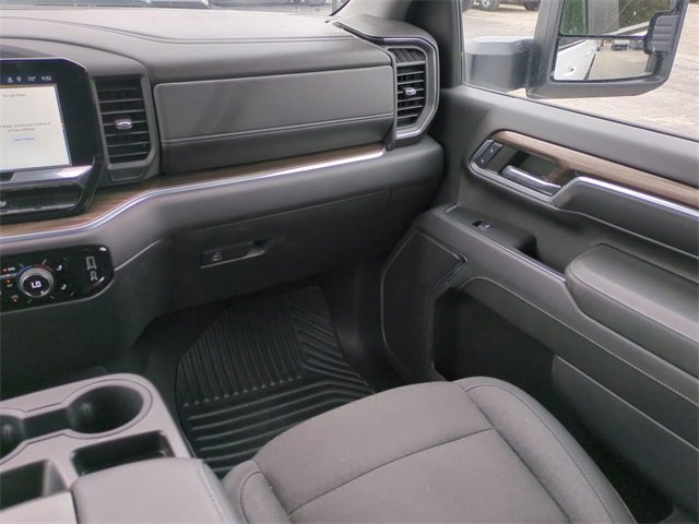 Certified 2024 Chevrolet Silverado 2500 LT w/ Convenience Package image 19