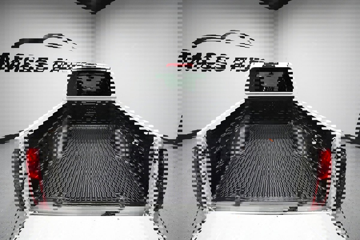 Used 2019 Nissan Frontier S image 17