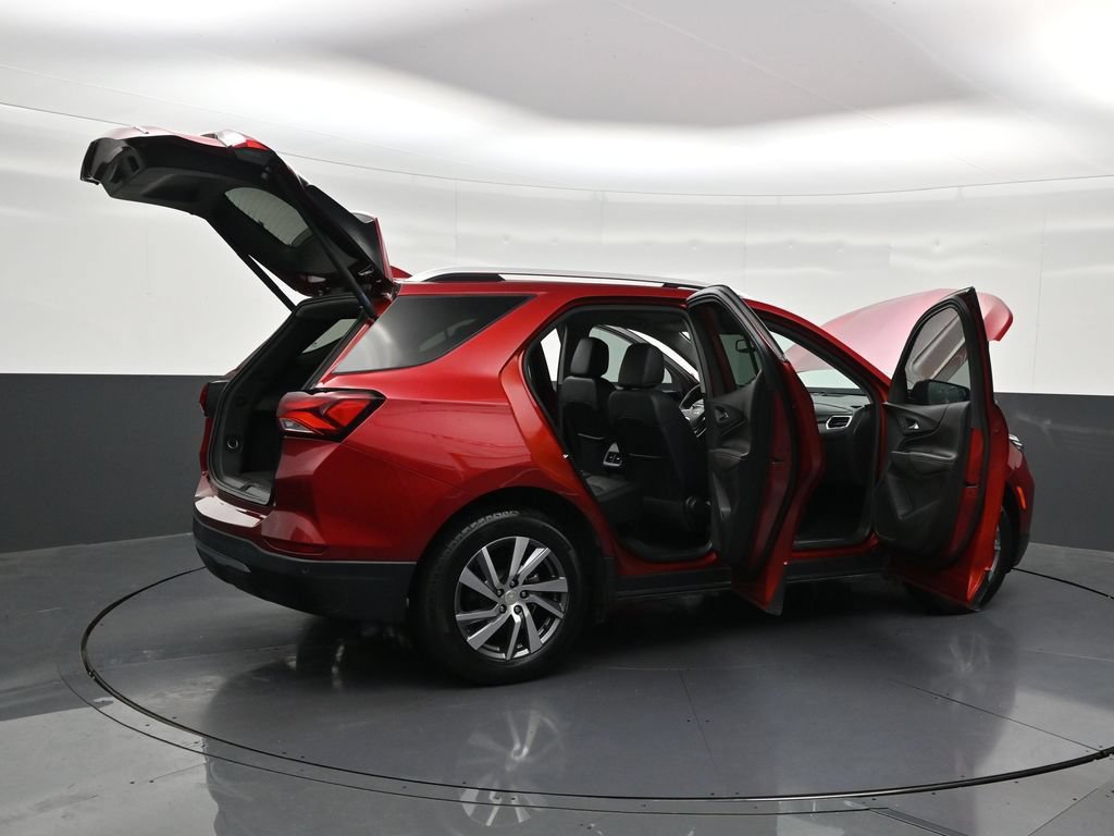 Used 2024 Chevrolet Equinox Premier FWD image 36