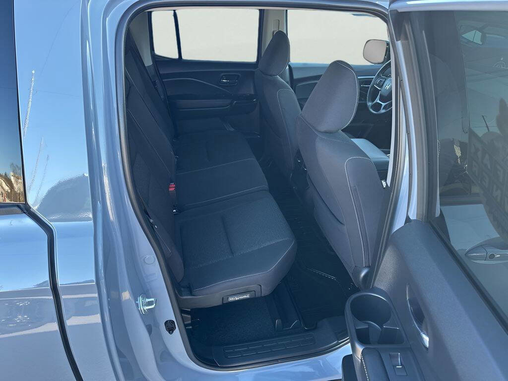 Used 2024 Honda Ridgeline Sport image 25