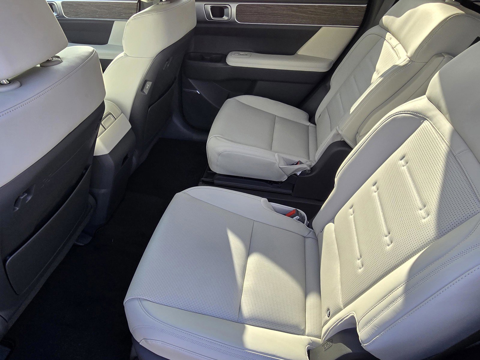 New 2026 Hyundai Santa Fe Limited image 16