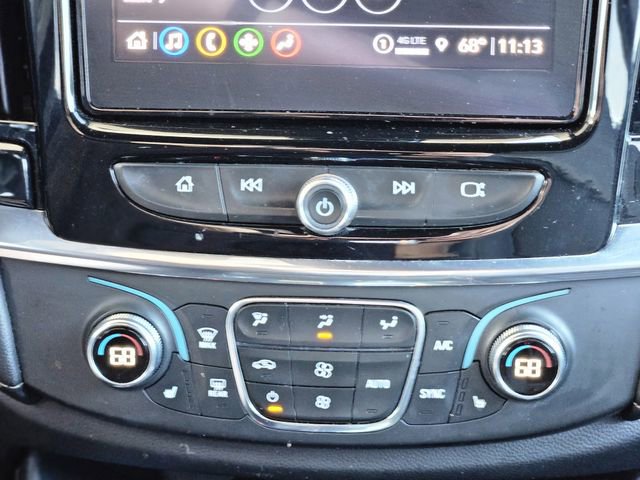 Used 2023 Chevrolet Traverse LT image 24