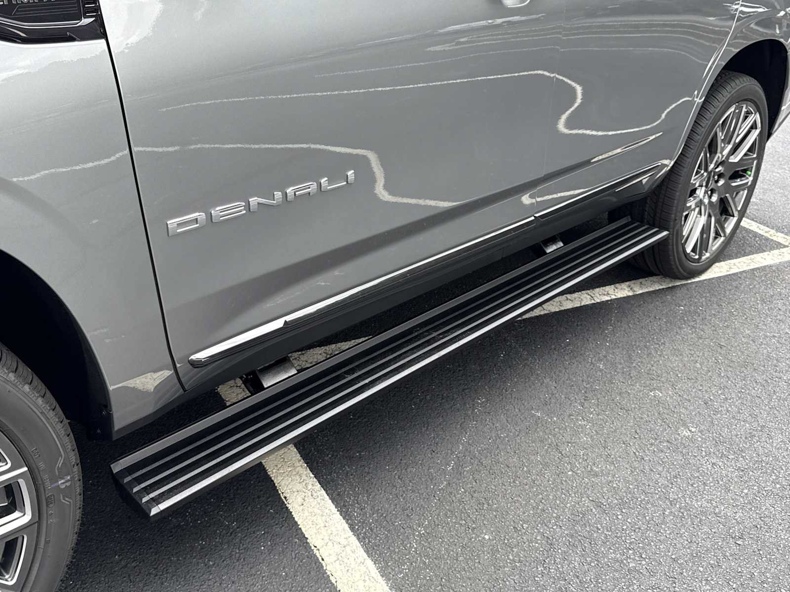 New 2026 GMC Yukon Denali Ultimate AWD/4WD image 39