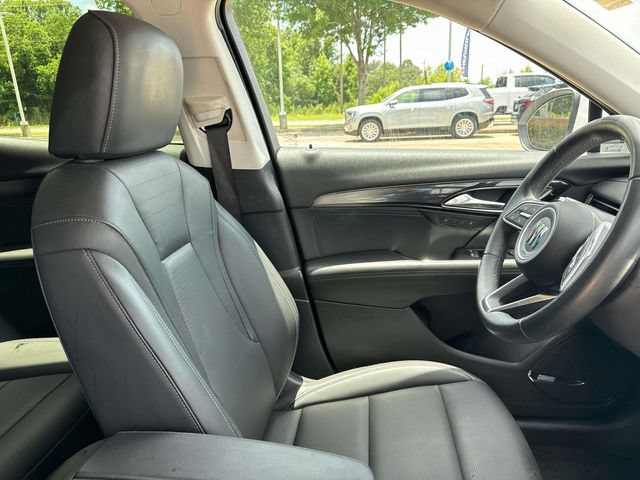 Used 2025 Buick Envision Preferred AWD/4WD image 15