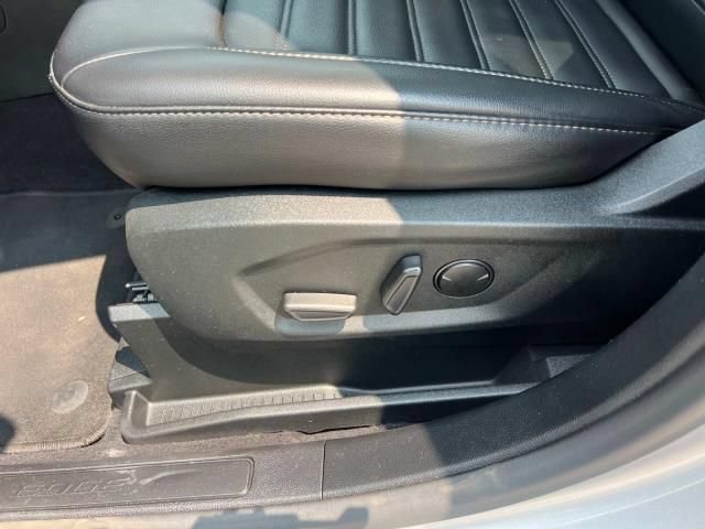 Used 2022 Ford Edge SEL w/ Convenience Package AWD/4WD image 19