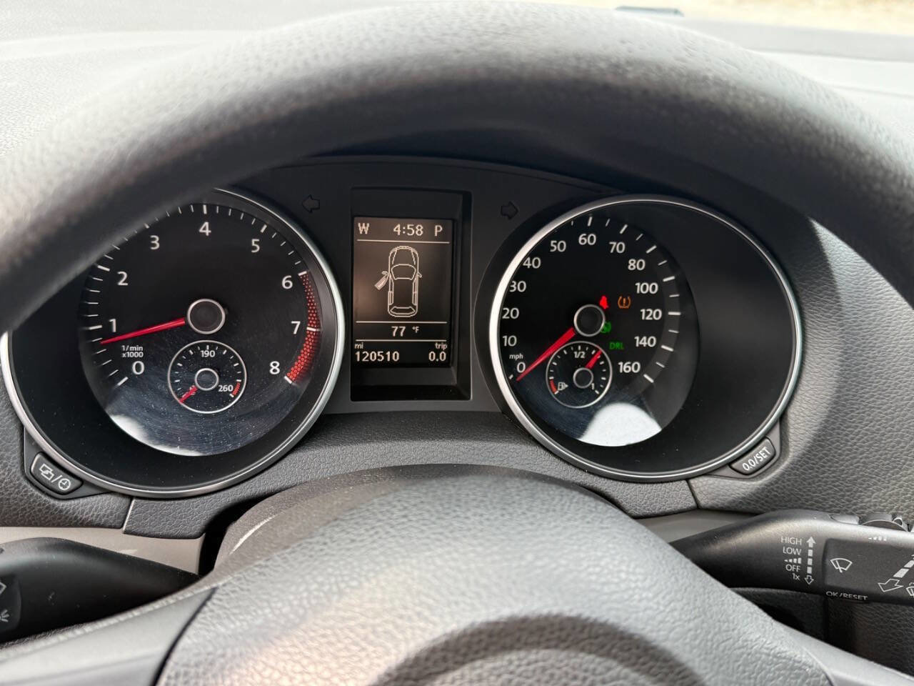 Used 2014 Volkswagen Golf 4-Door image 15