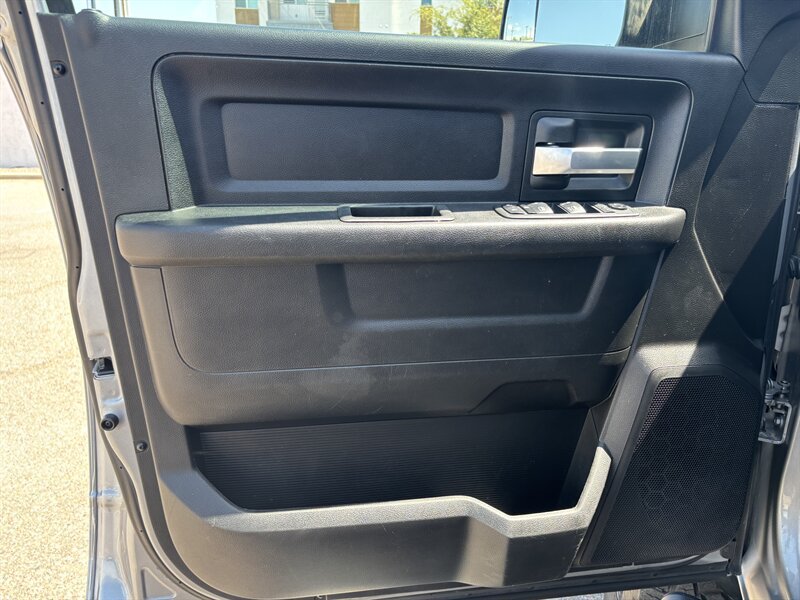 Used 2019 RAM 2500 Tradesman AWD/4WD image 11
