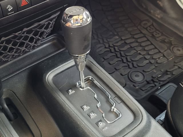Used 2018 Jeep Wrangler Sport AWD/4WD image 19