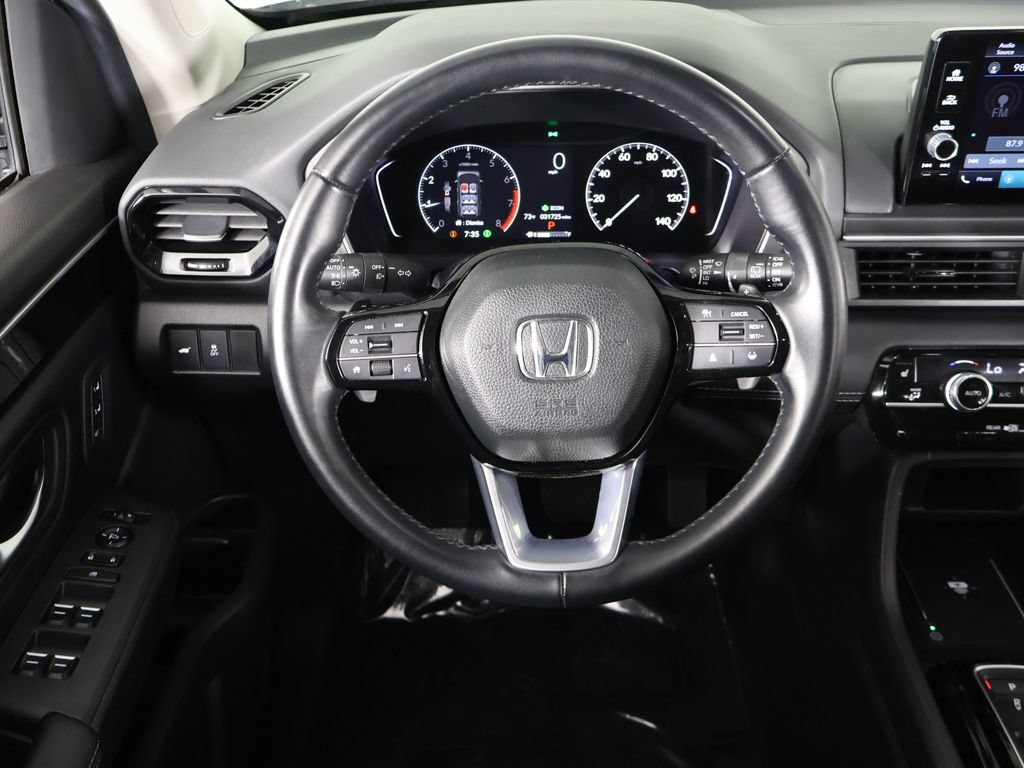 Used 2025 Honda Pilot EX-L image 36