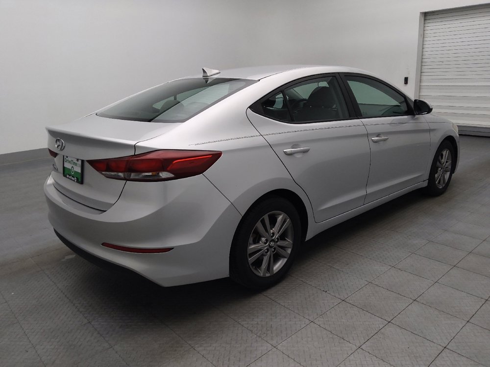 Used 2018 Hyundai Elantra SEL image 10