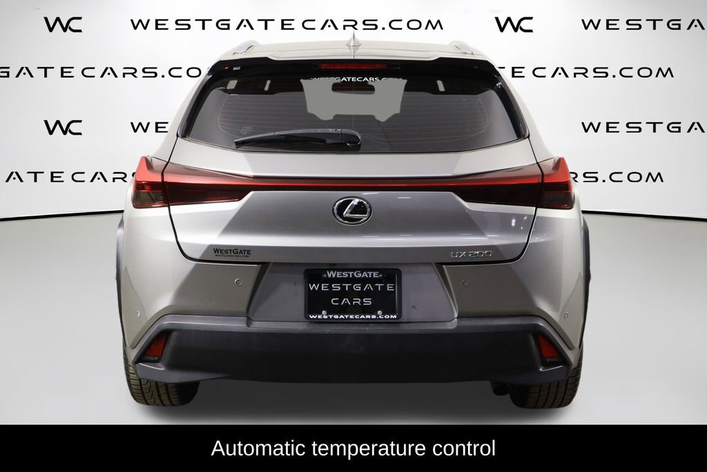 Used 2021 Lexus UX 200 w/ Accessory Package (Z1) image 4